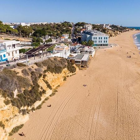 Refurbished Beachfront House, Pool, Ac, Wifi, Albufeira, Sea View エクステリア 写真