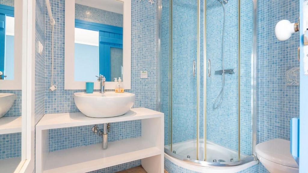 Refurbished Beachfront House, Pool, Ac, Wifi, Albufeira, Sea View エクステリア 写真